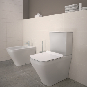 Durastyle golvstående toalett och bidé från Duravit i ett badrum.