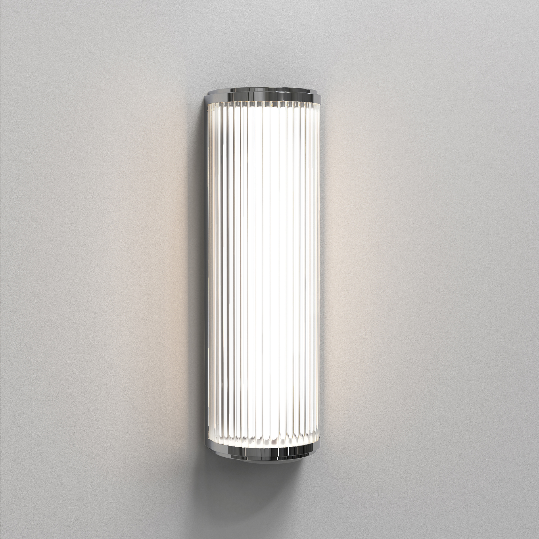 Versailles 400 Phase Dimmable vägglampa på en vägg.