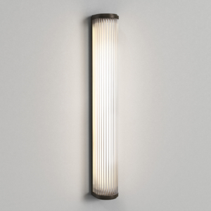 Versailles 600 vägglampa med ribbat glas.