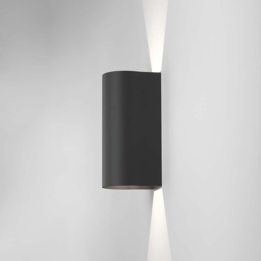 Dunbar 255 LED utomhusbelysning svart Astro Sanova.