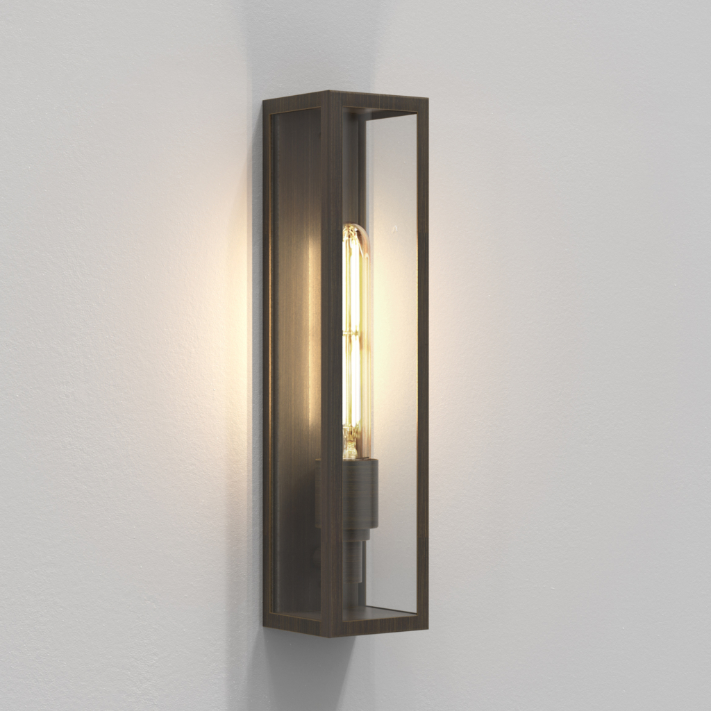 Harvard Wall 350 på en vägg.