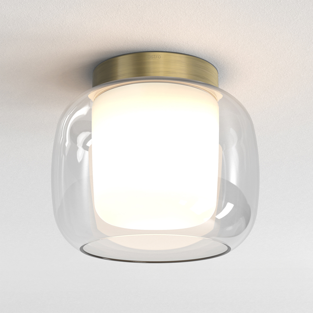 Modern taklampa, Aquina Ceiling 240 i matt borstad mässing med glasdesign