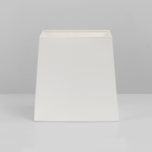Tapered Square 175 lampskärm i vit tyg.
