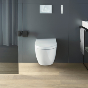 Starck f Pro SensoWash vägghängd toalett i ett badrum.