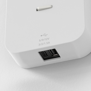 Enna Surface USB läslampa för vägg.