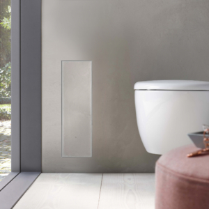 Inbyggnadsskåp Asis Plus inne i en badrumsvägg